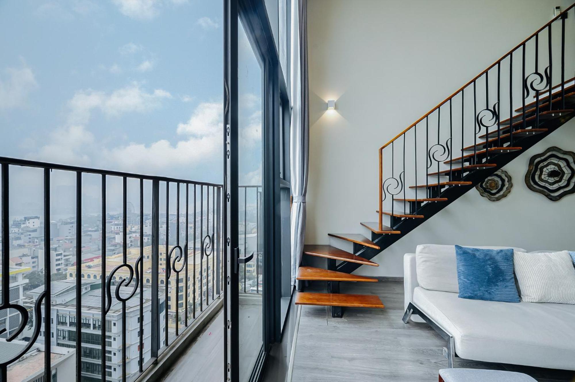Pentstudio Duplex Apartment