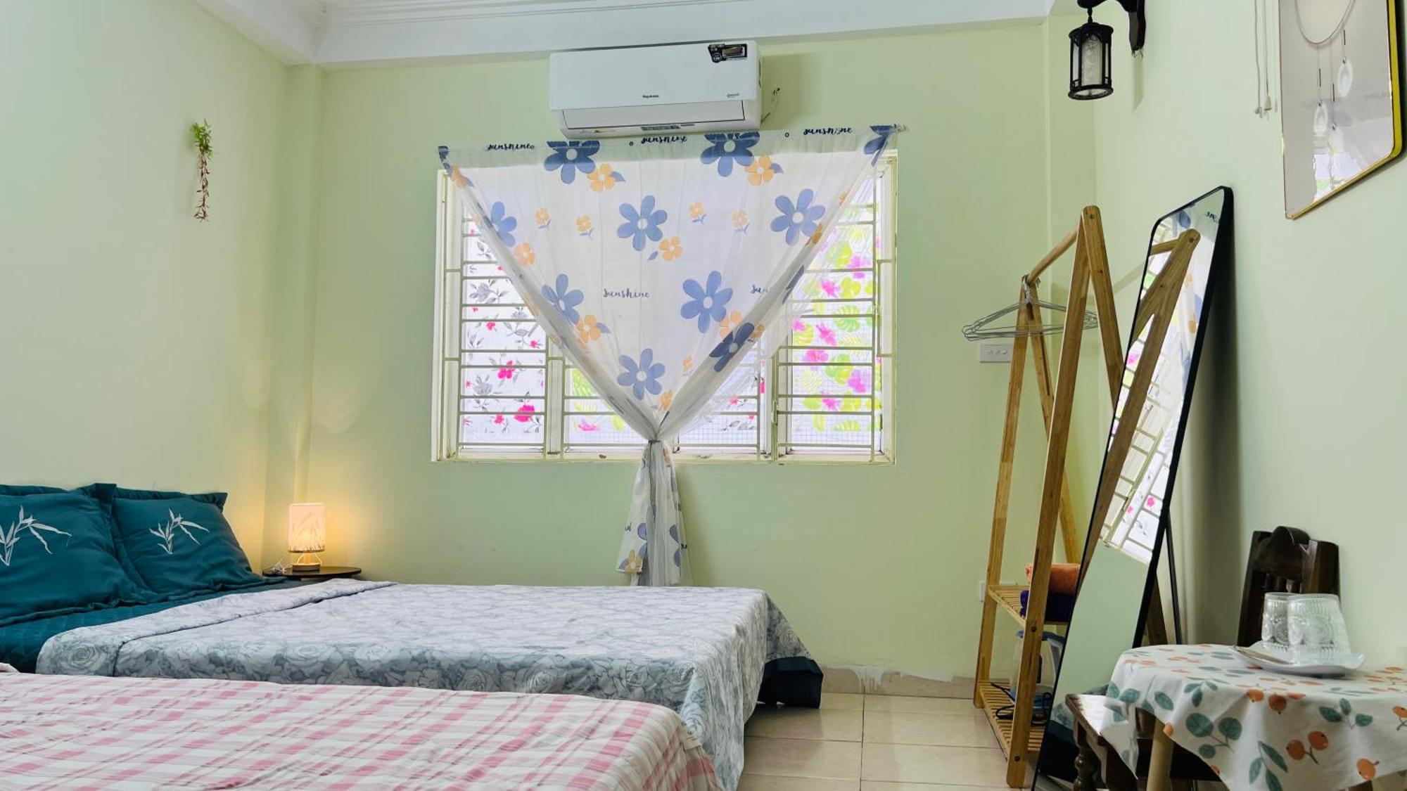 Homestay Mat Sieu Thoang, Cua So Lon
