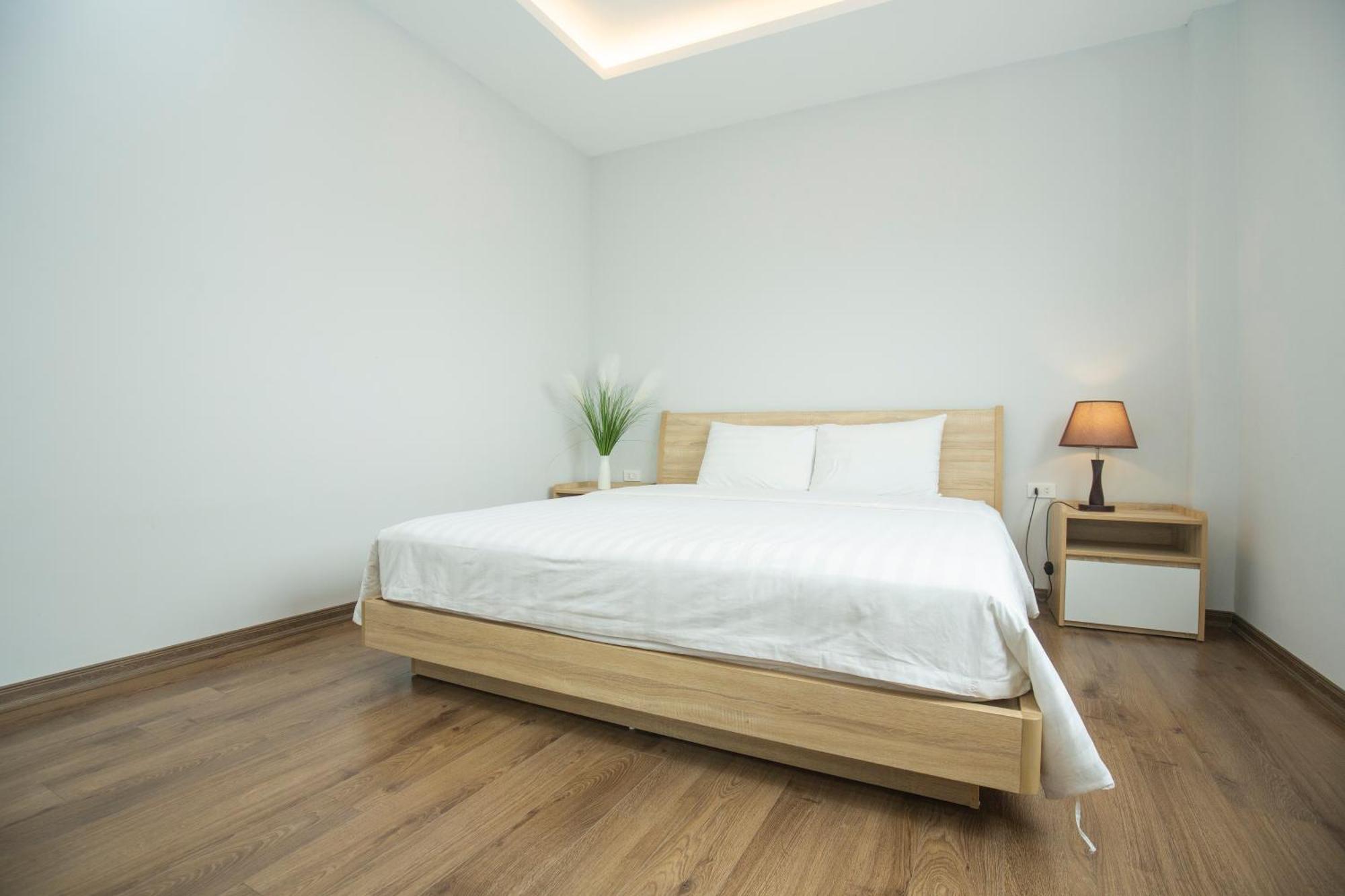 Sumitomo 20 - No 51 Lane 12 Dao Tan Street Apartment *