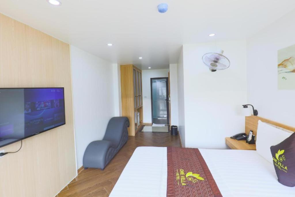 One 4 Hotel