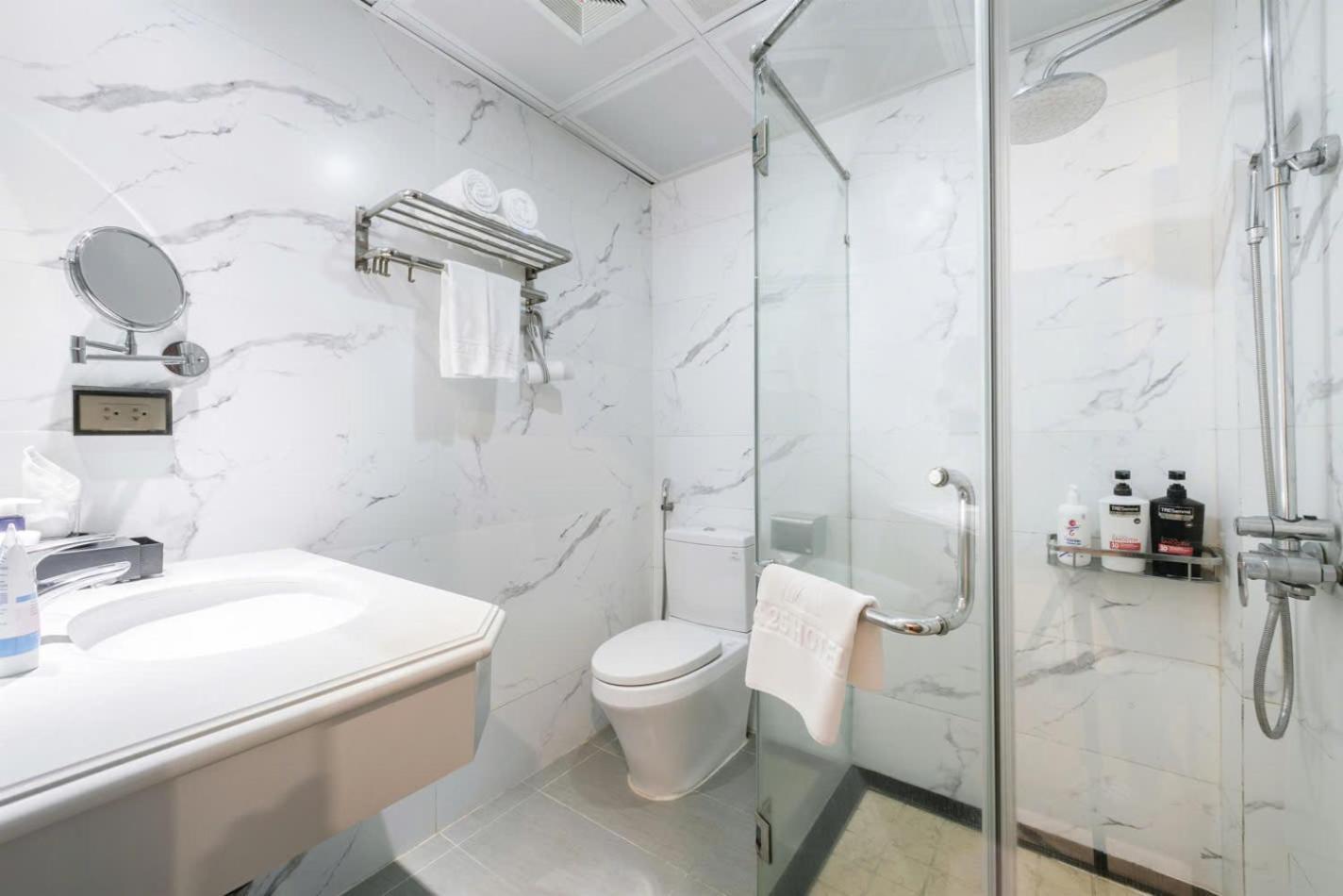 A25 - 187 Trung Kinh Hotel Hanoi