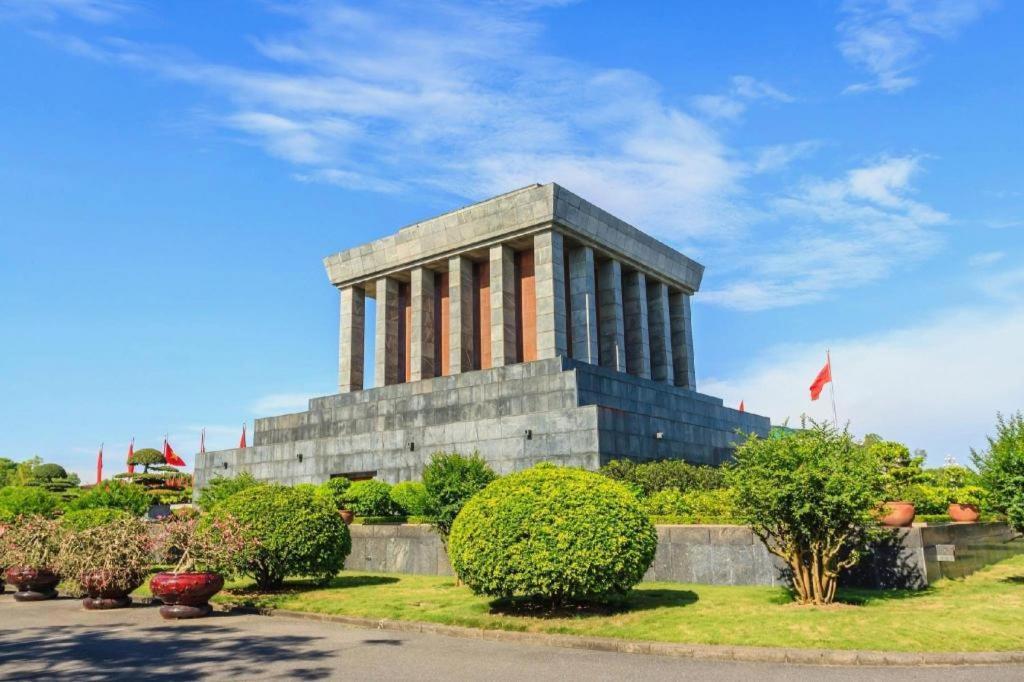 Golden 2 3* Hanoi