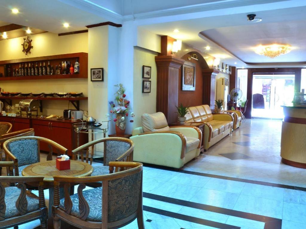 Hotel Atrium