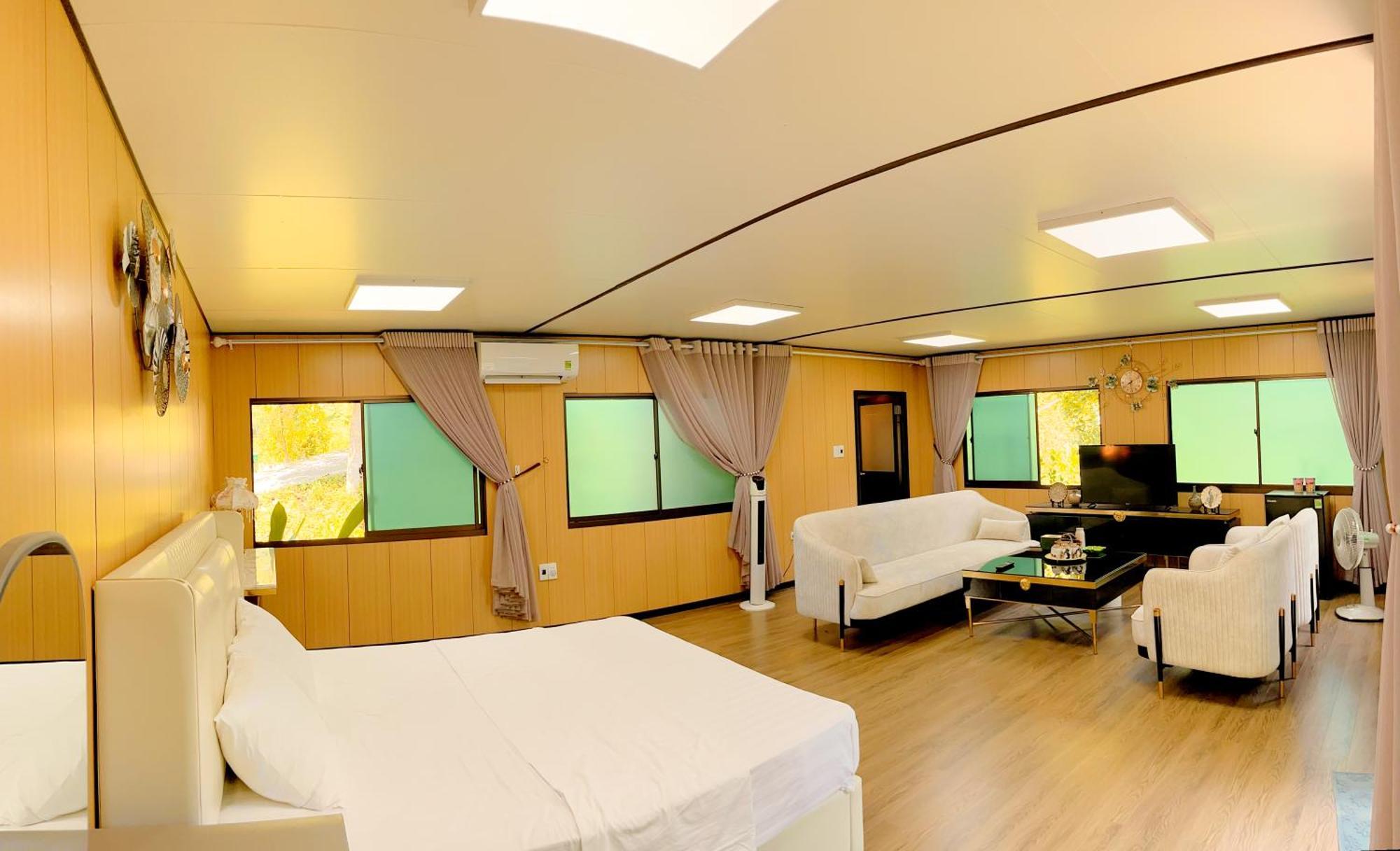 Farm stay Sapphire Hill Hanoi