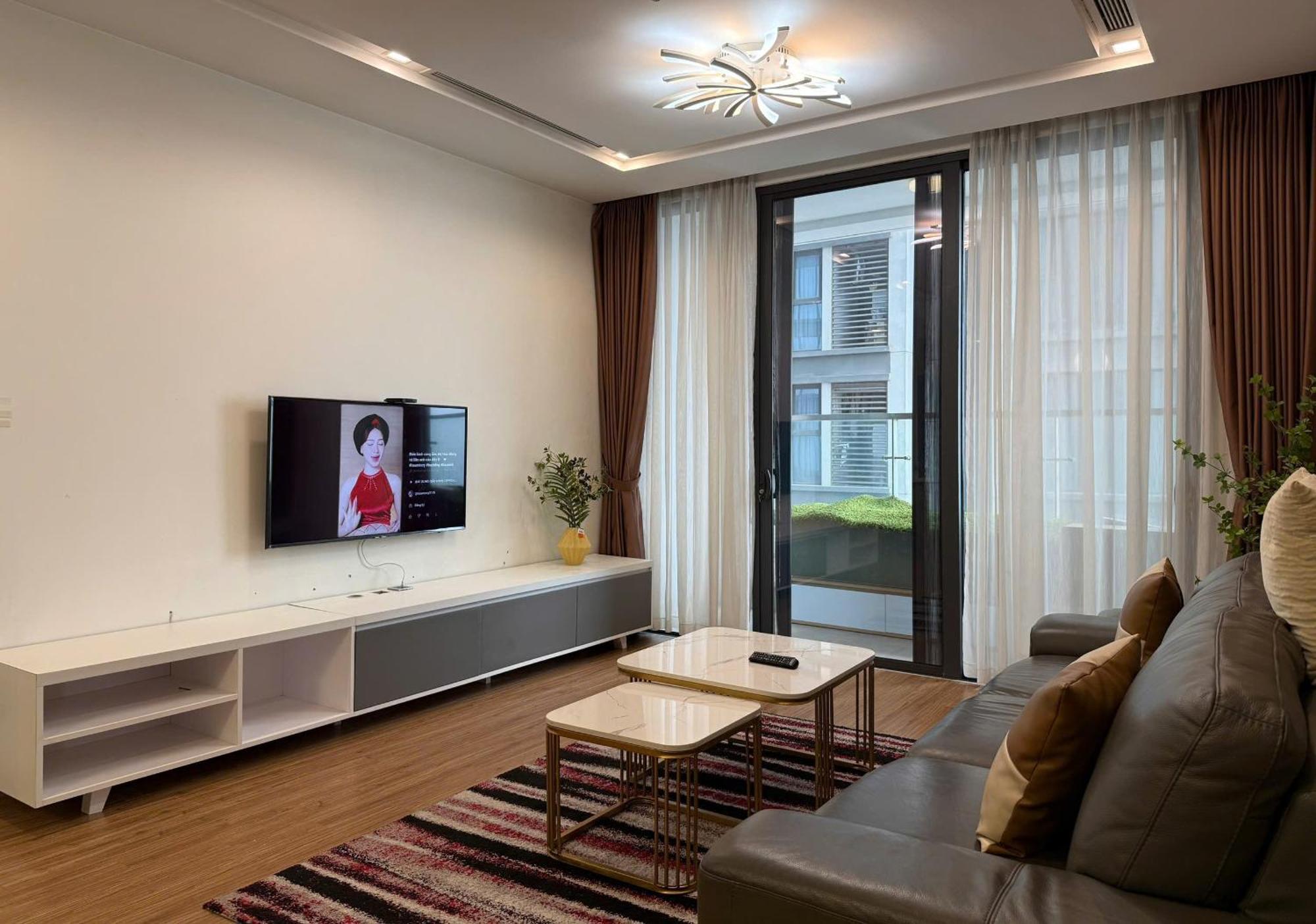 Apartment Vinhomes Metropolis Luxury 3br Near Lotte