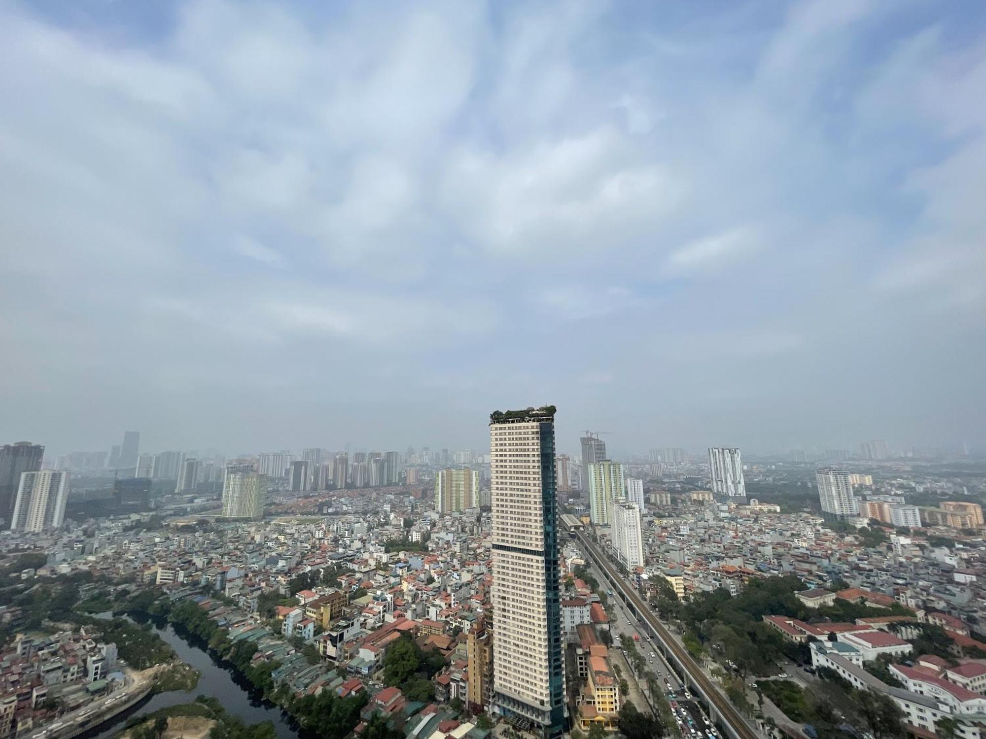 Tsq Apartment