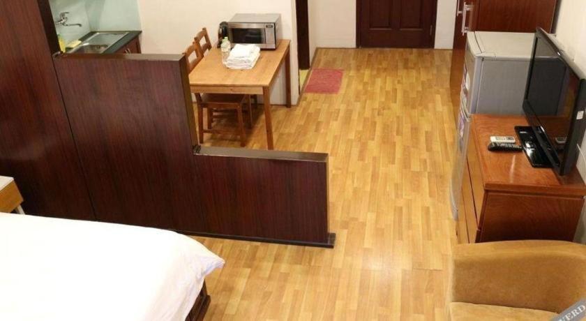 Apec Hotel