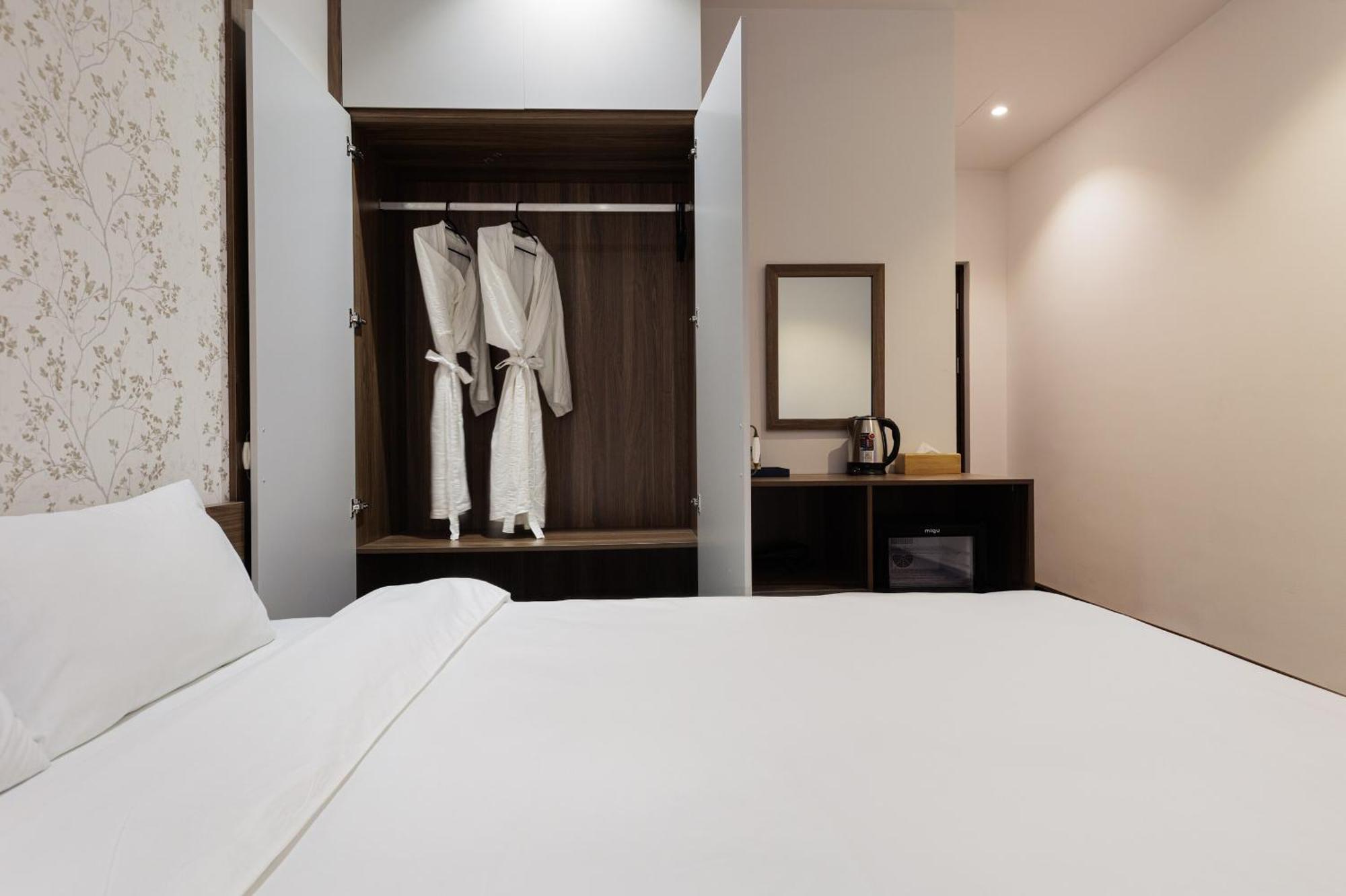 Hotel Collection O Le Grand - The Park Hanoi