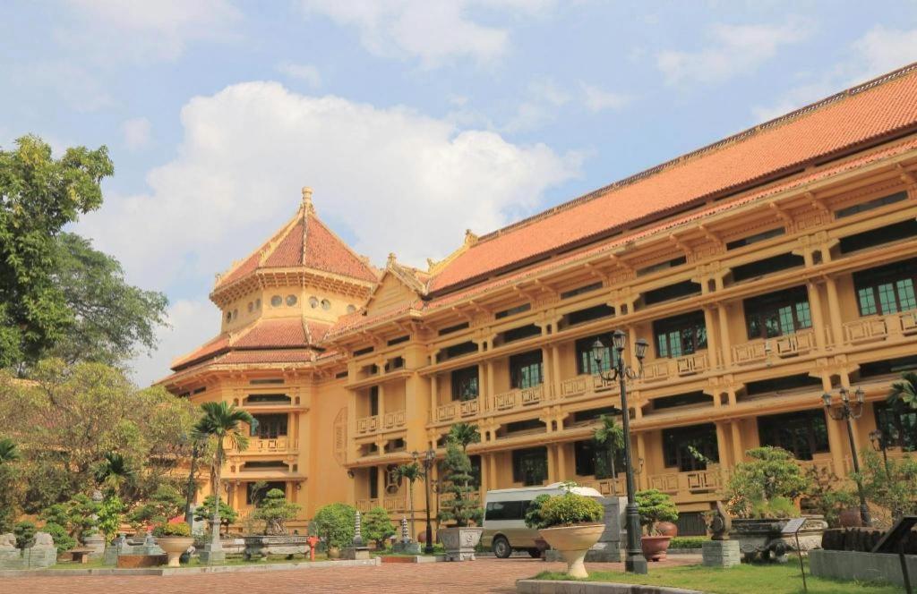 Atrium Hotel 3*