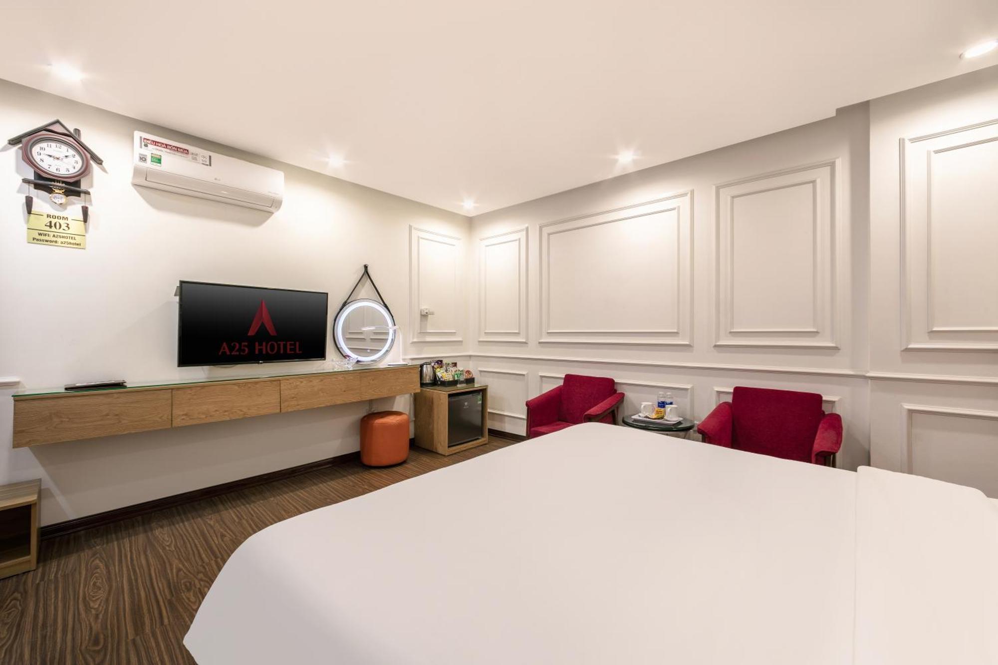 A25 - 21 Le Duc Tho Hotel *