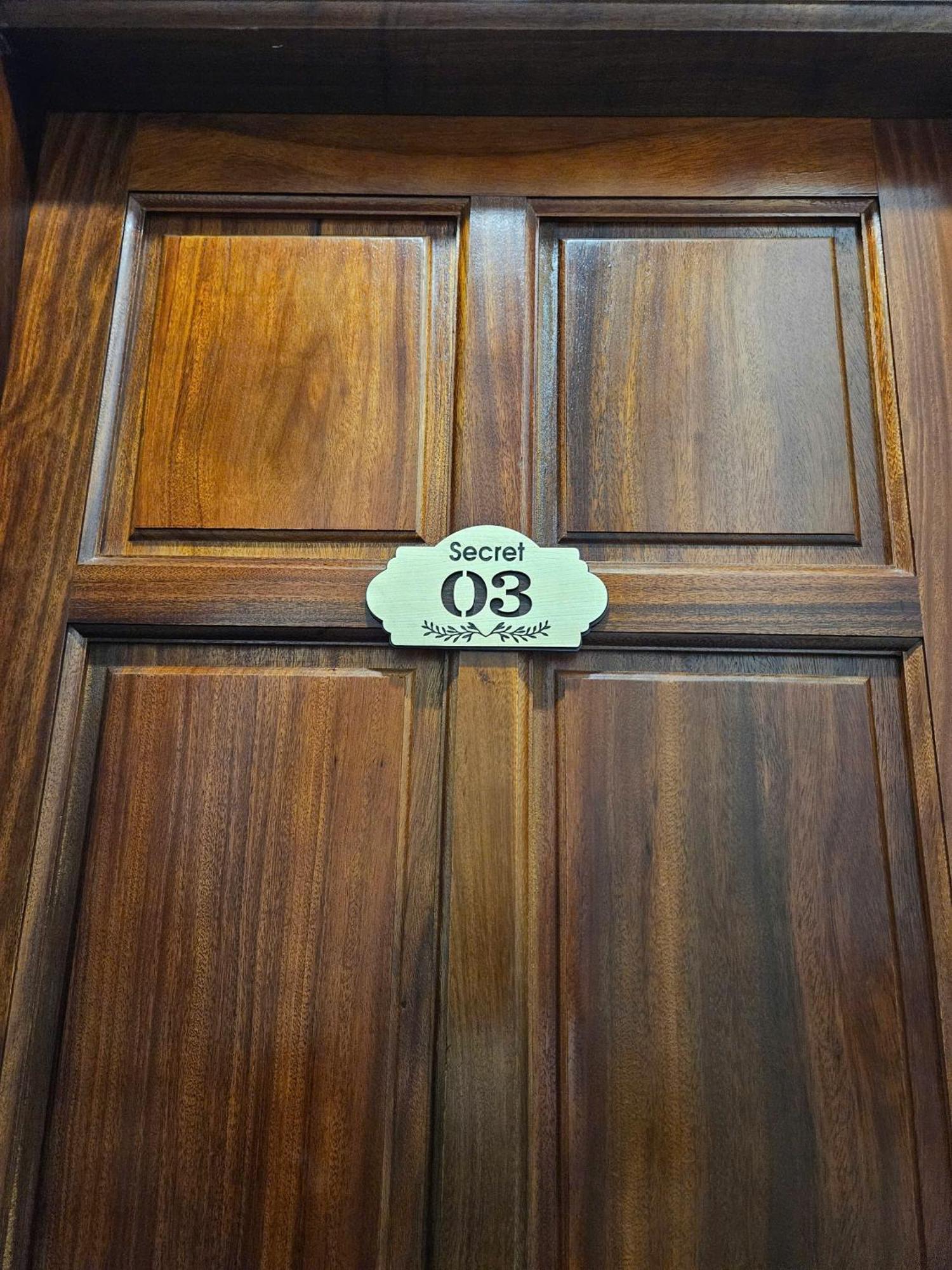 Secret Rumah tetamu