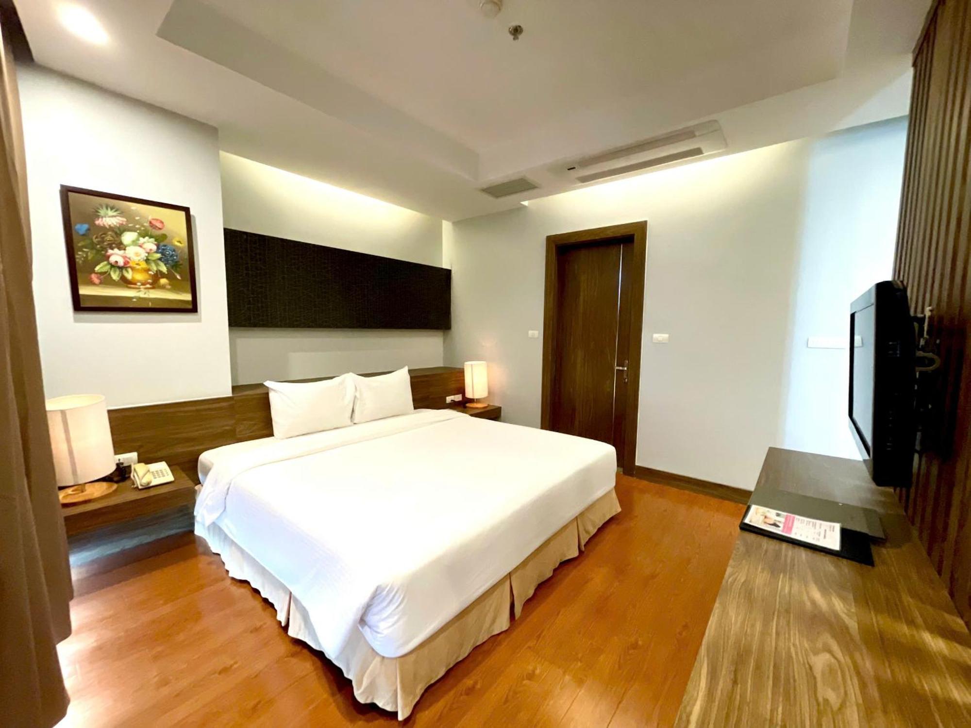Muong Thanh Grand Xa La Hotel