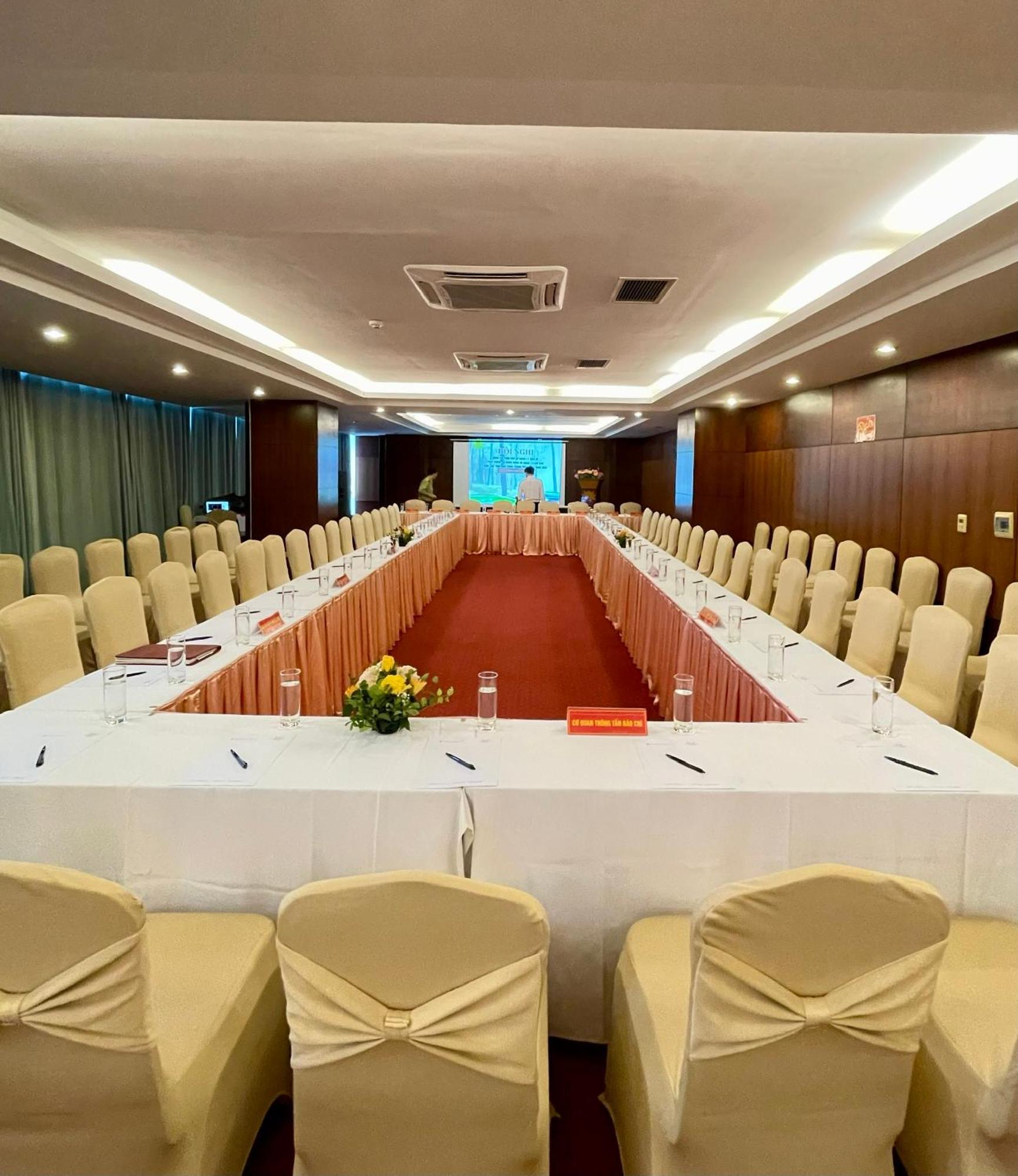 Muong Thanh Grand Xa La Hotel