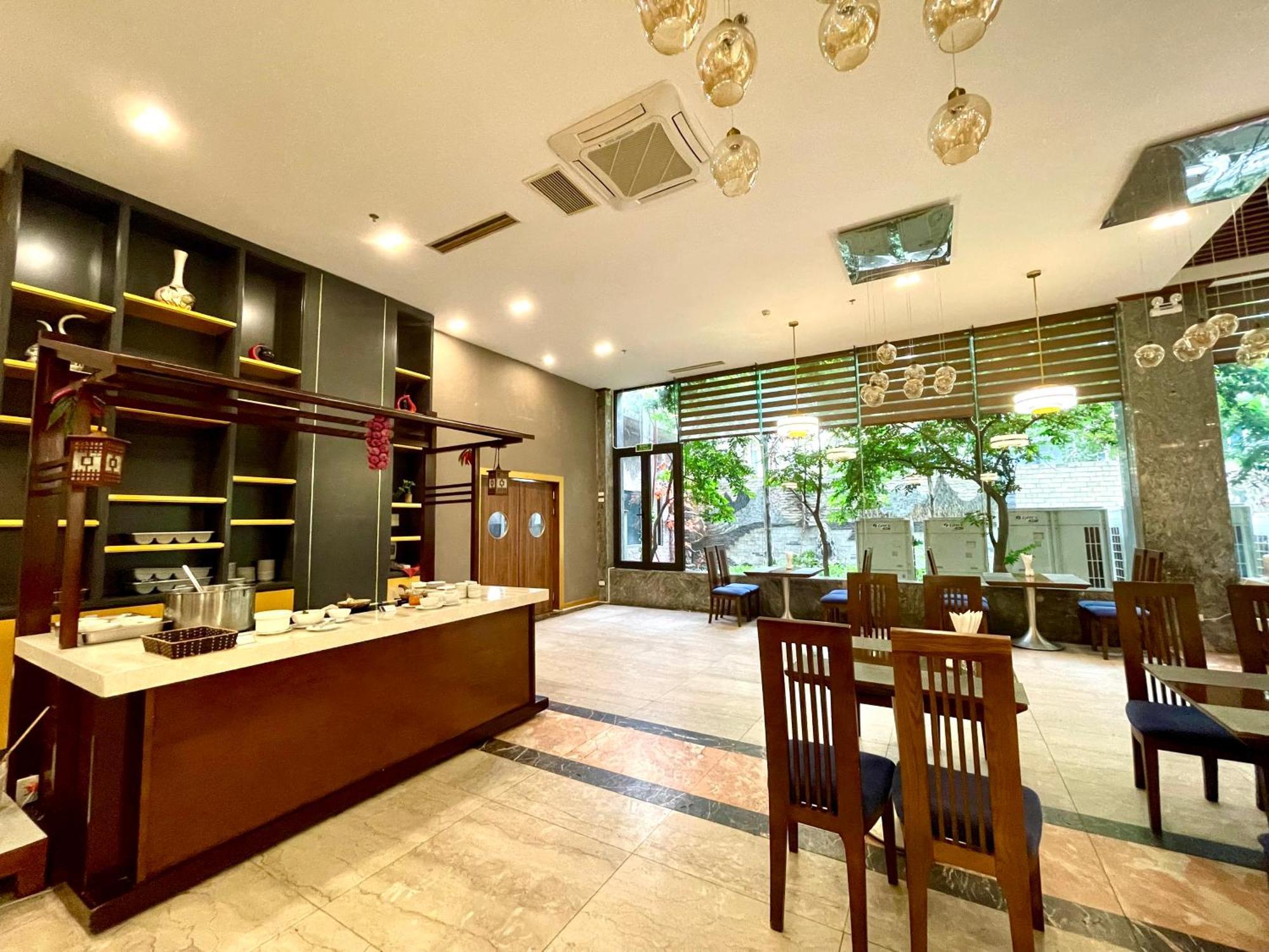 Muong Thanh Grand Xa La Hotel