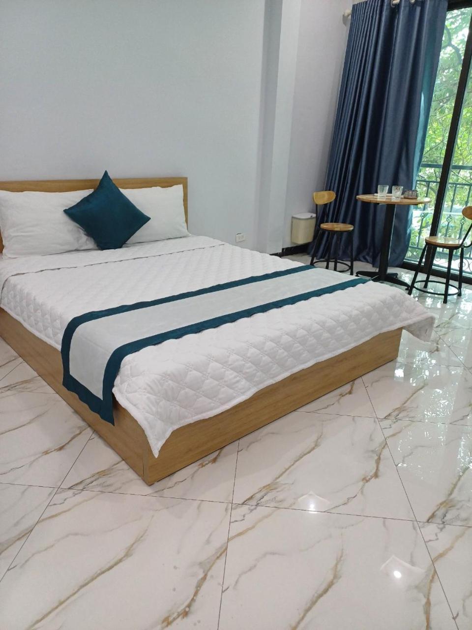 Hoa Ban Ha Noi Bed & Breakfast Hanoi