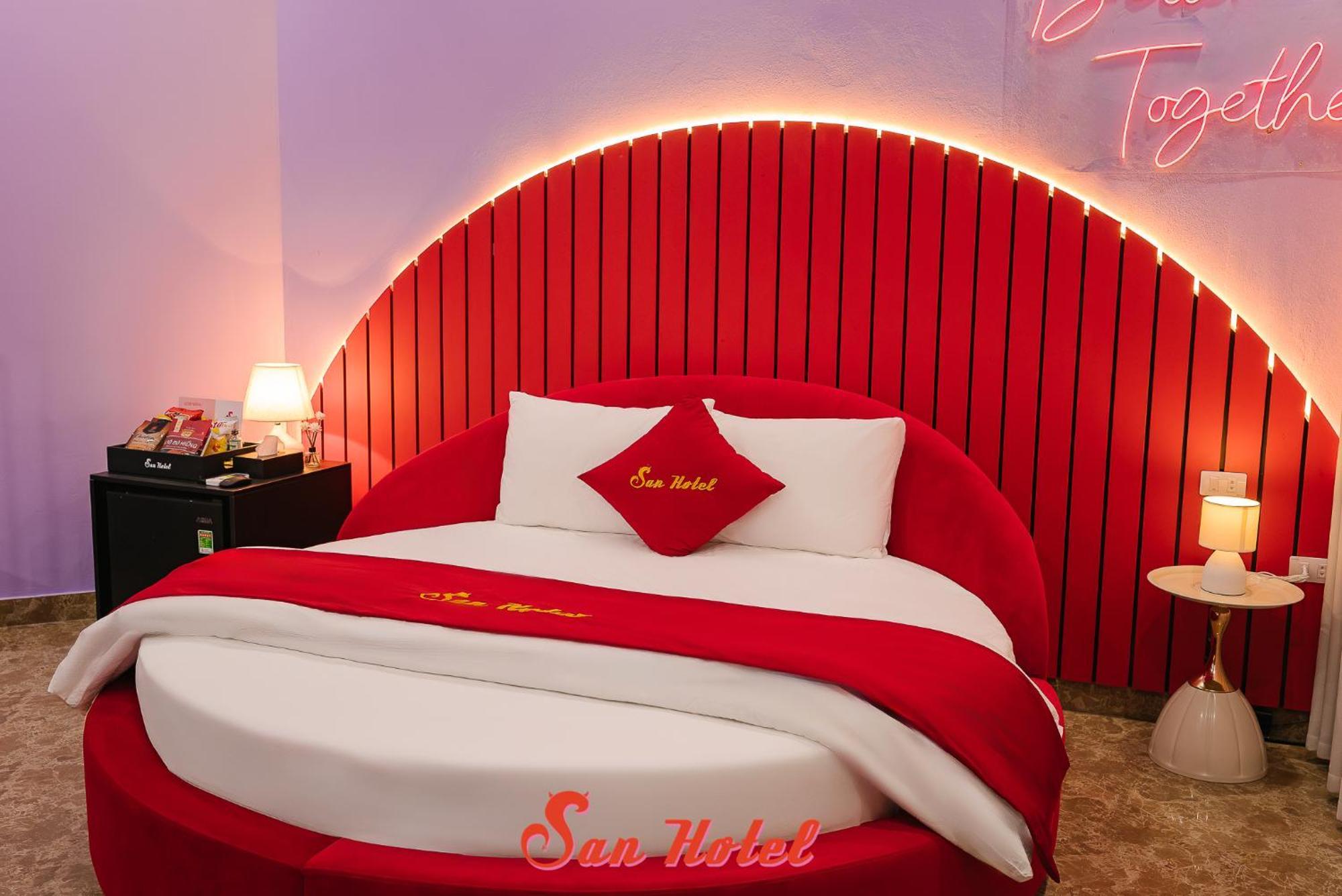 Love hotel San Hanoi