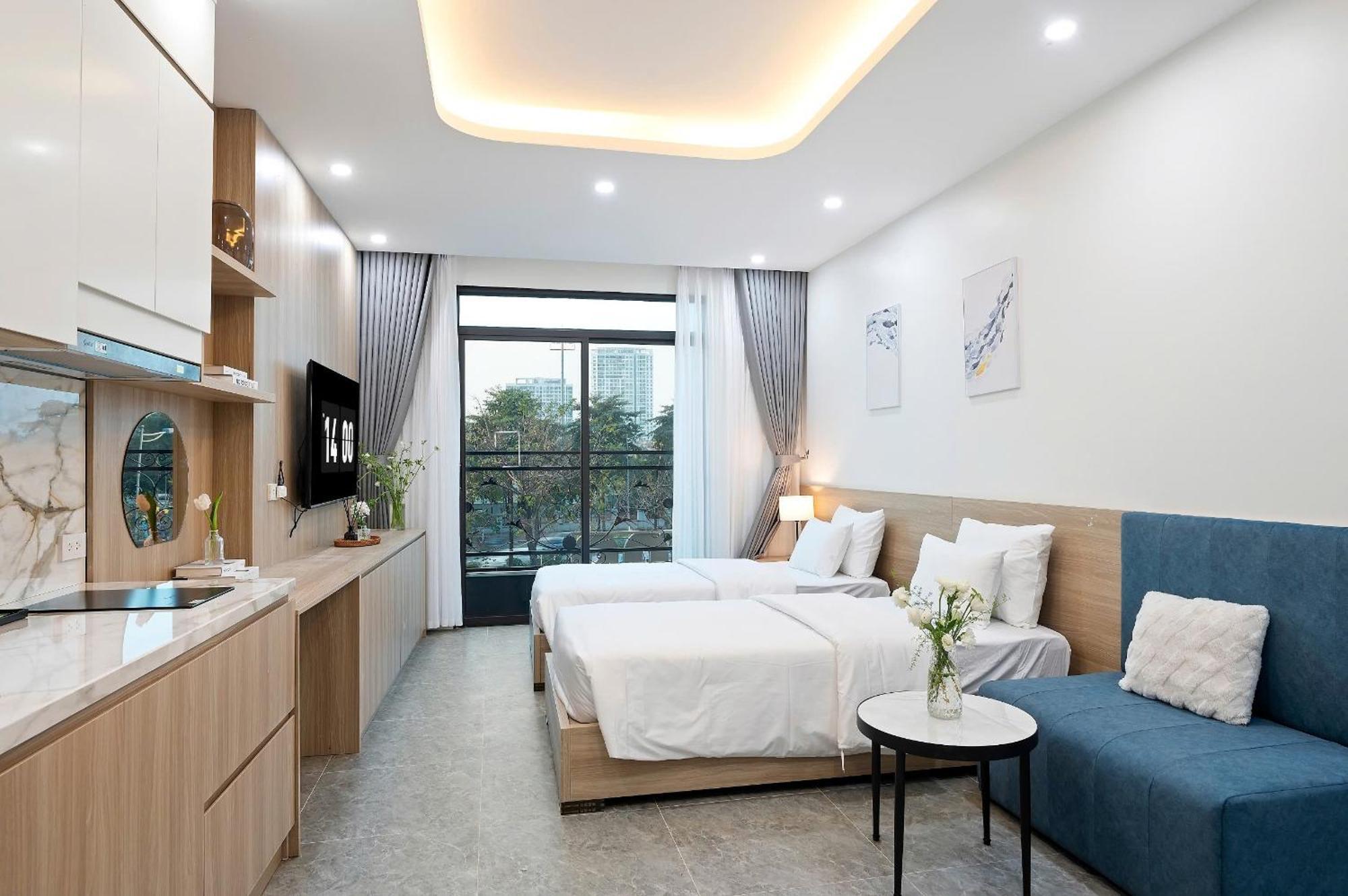 Cosmos - 22land & Aparthotel Hanoi