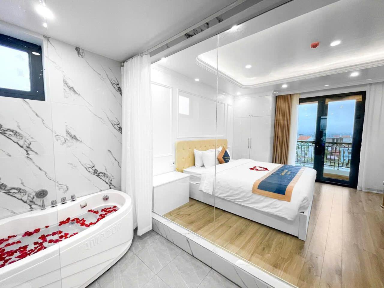 Chemi Airport Hotel Hanoi