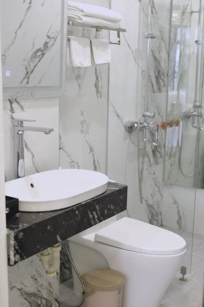 Chemi Airport Hotel 3*