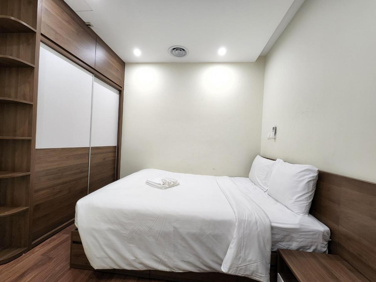 Imperia Garden Apartment *