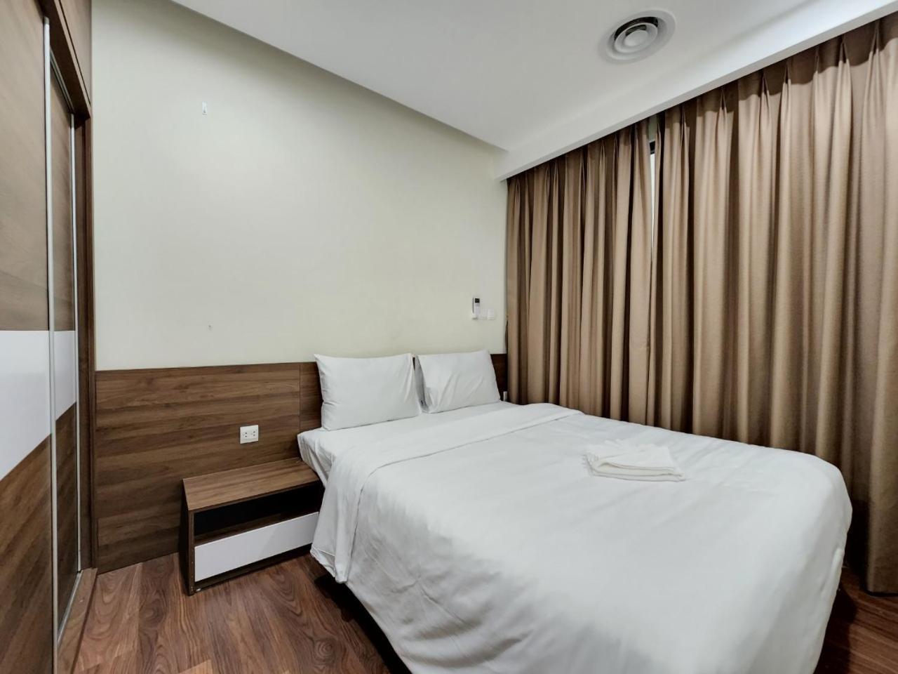 Imperia Garden Apartment