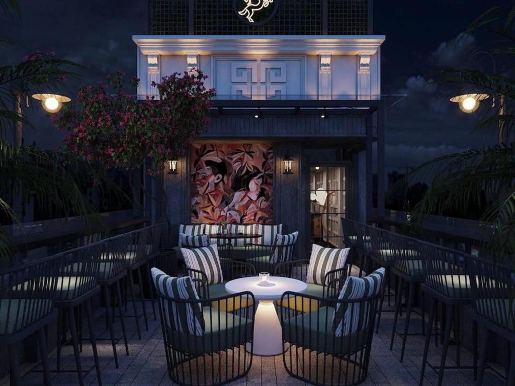 Victor Metropolis & Rooftop Bar Hanoi