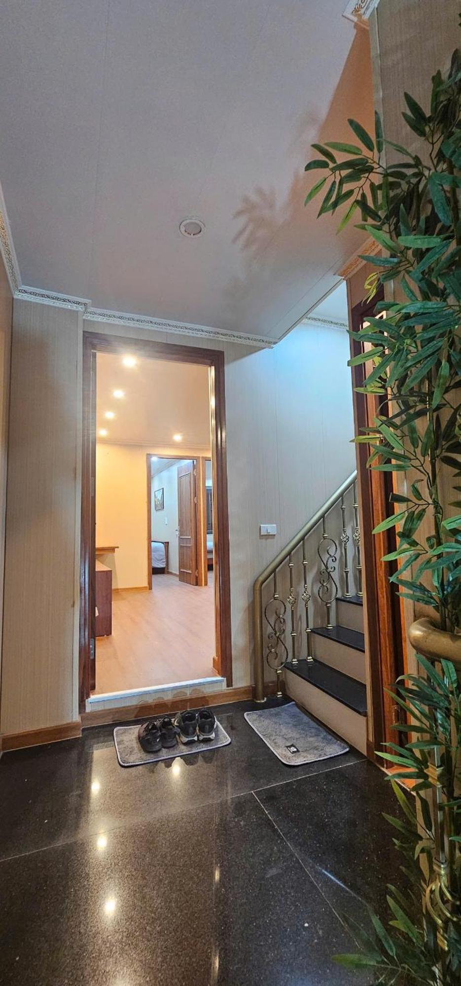Bu 43 Cua Nam Apartment *