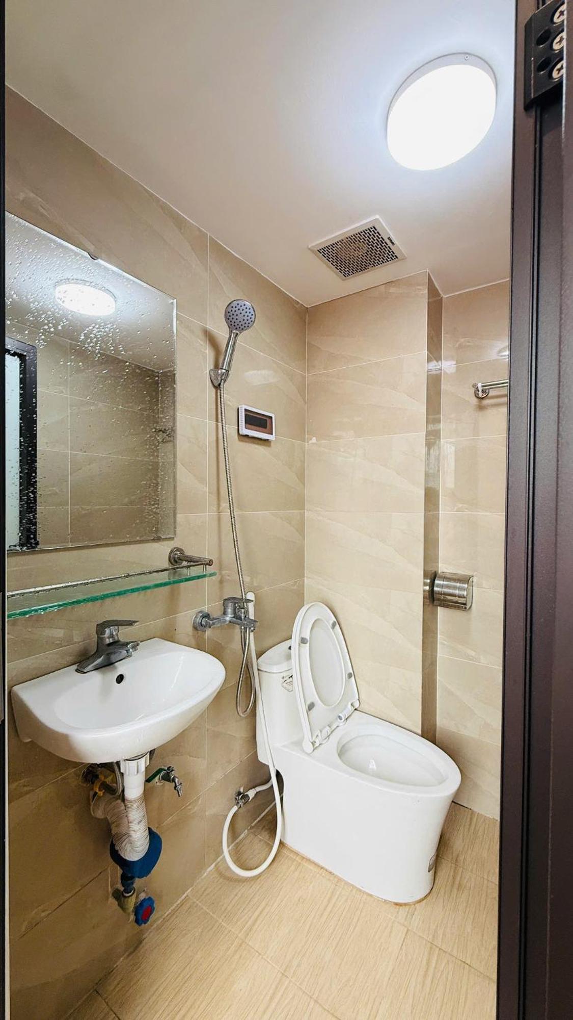 Era Thinh Hao Apartment *