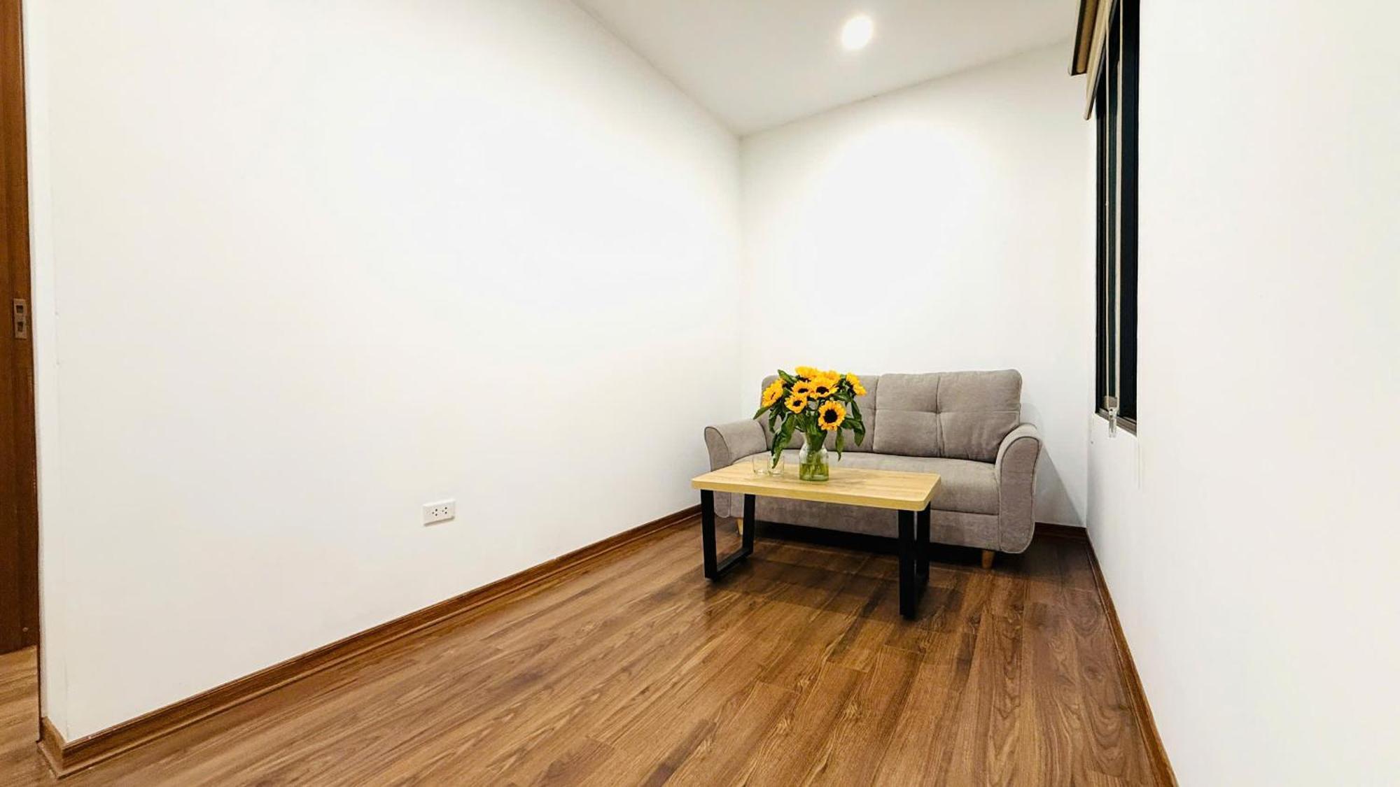 Era Thinh Hao Apartment *