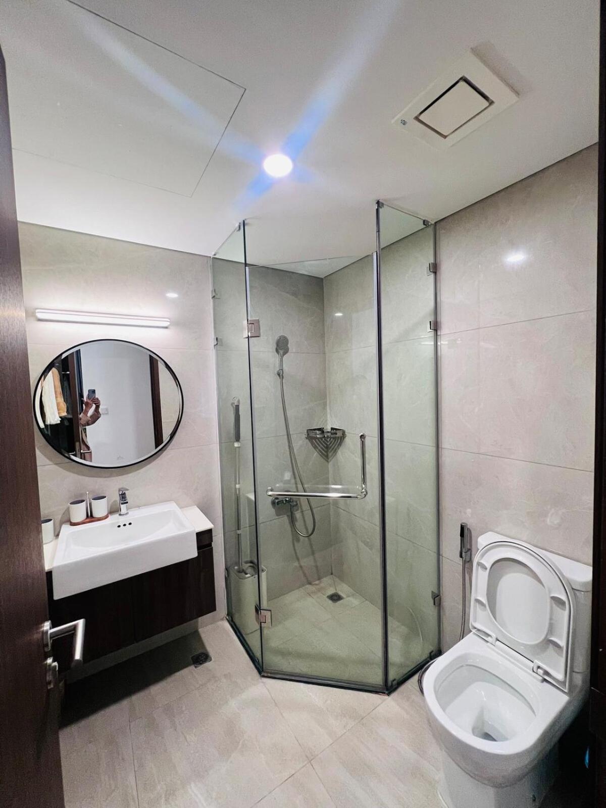 Luxury M1 Masteri- Vinhomes Ocean Park 1 *