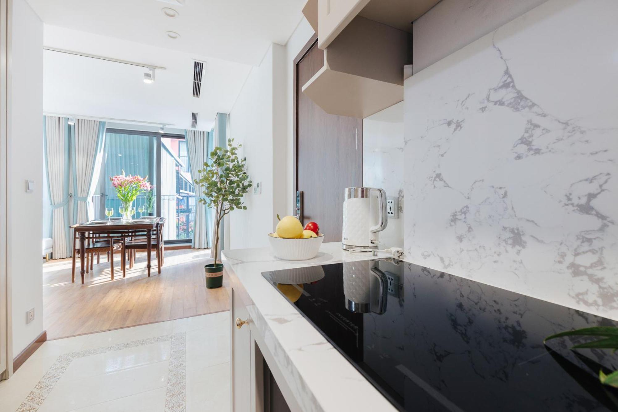 Margaery Lakeside - 2 Bedroom With Balcony Pangsapuri Hanoi