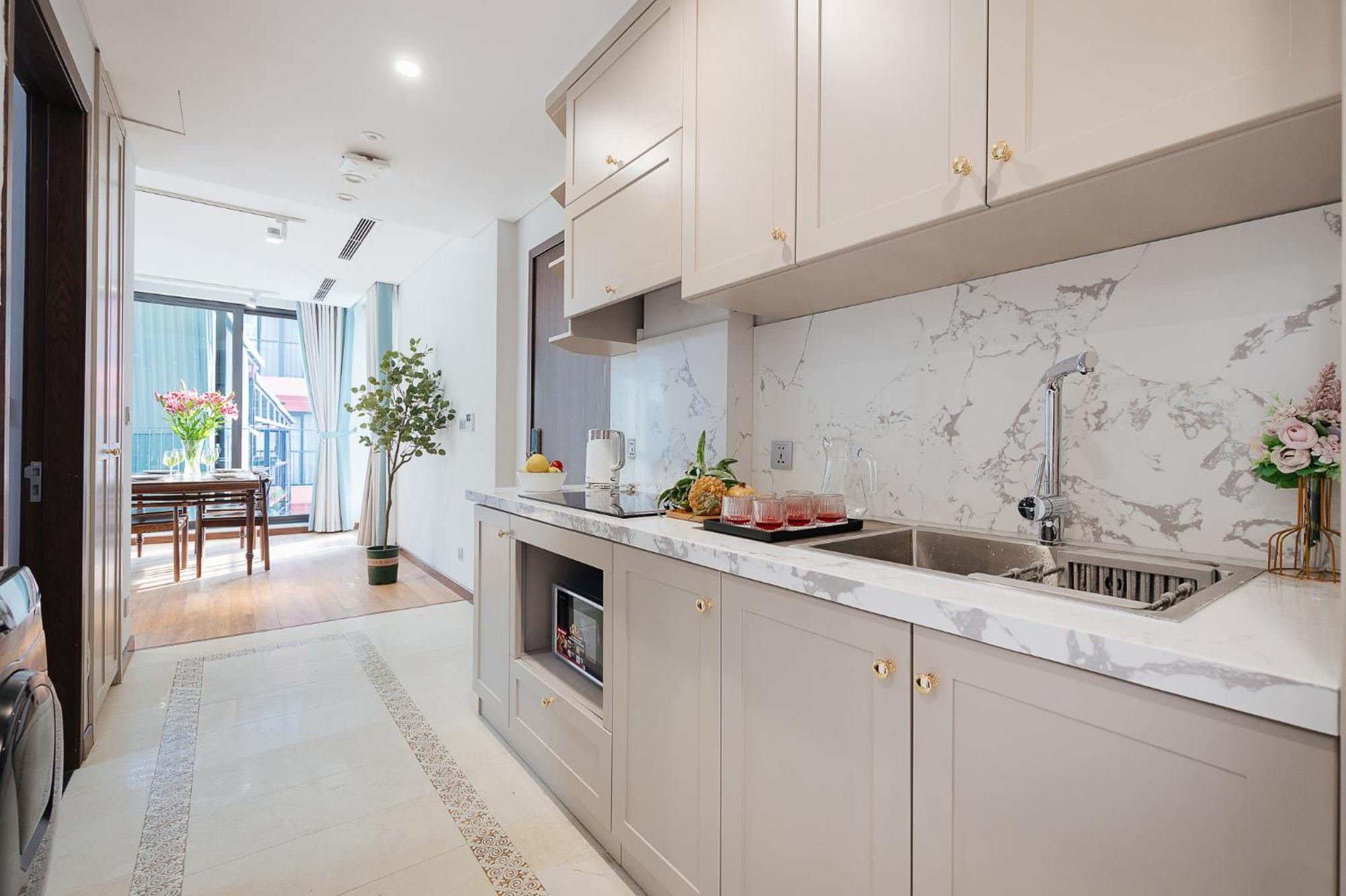 Margaery Lakeside - 2 Bedroom With Balcony