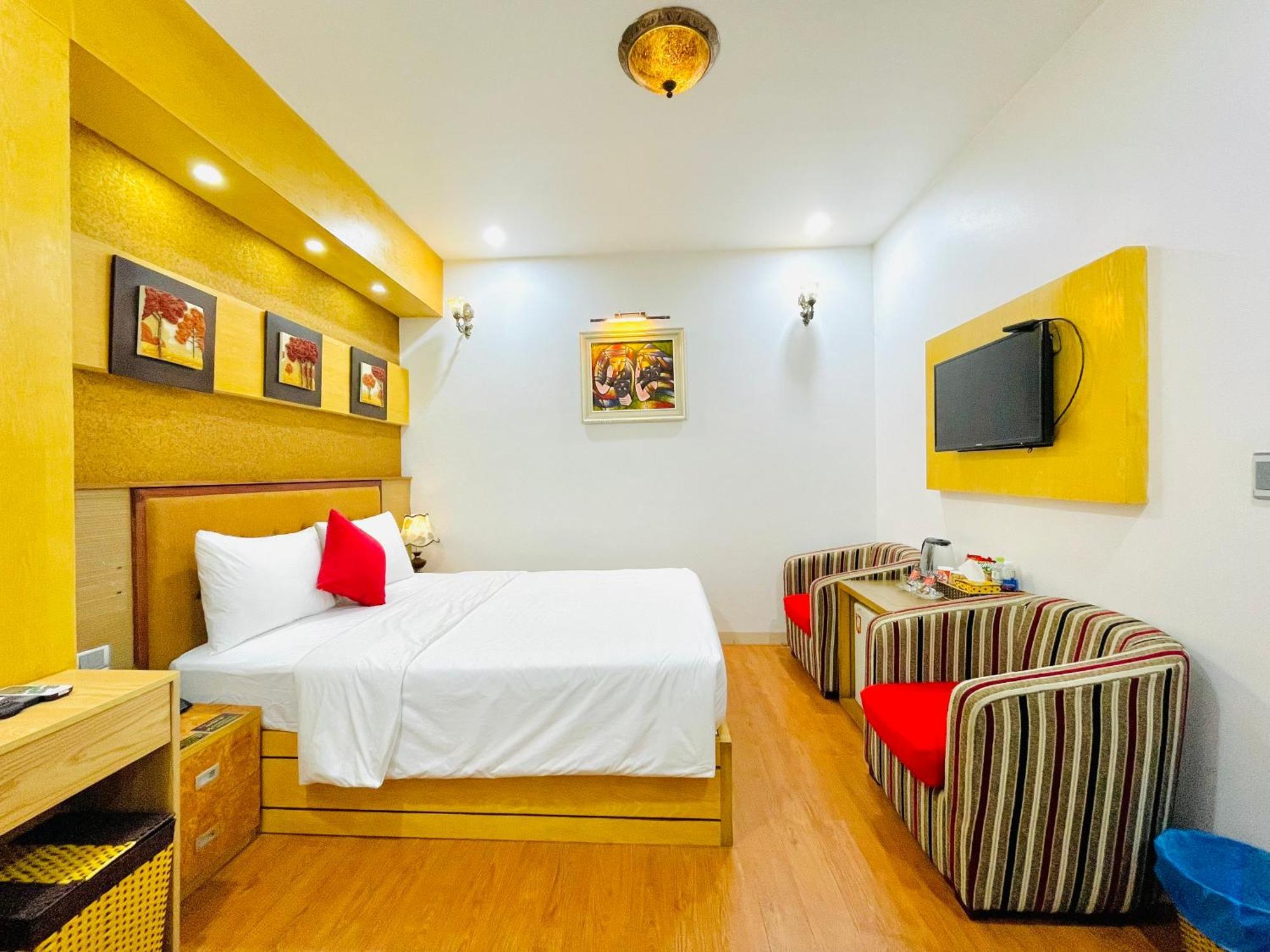 Moon 56 Truong Cong Giai Hanoi