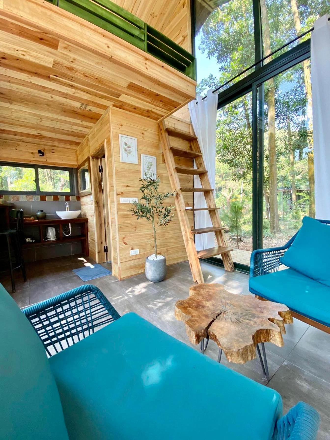 Lee Garden Apartment *