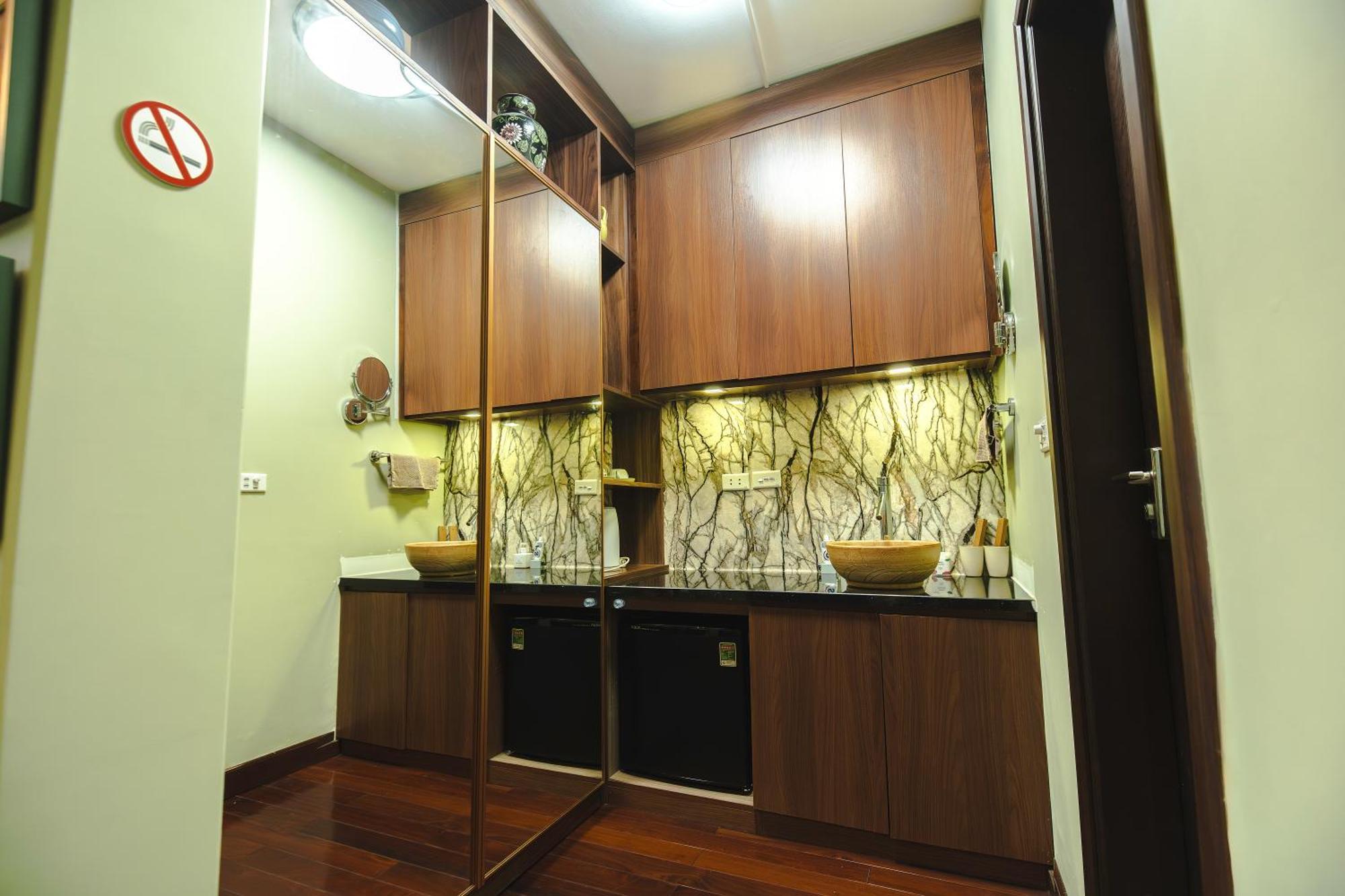 Apartamento Wecozy - Heart Of Hanoi, Vibrant