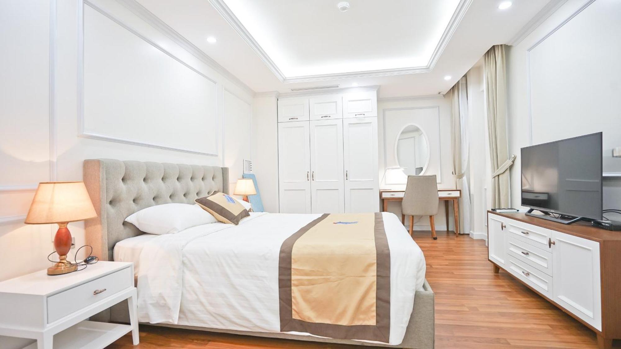 Luxe Paradise 79 Nguyen Du Hotel Hanoi