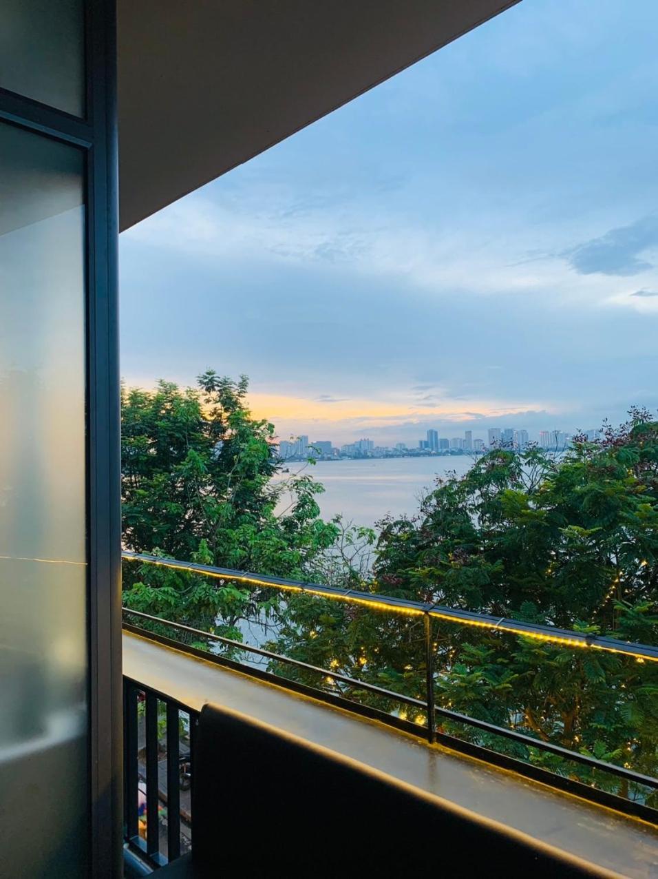 Mhouse Lakeview 3 * Hà Nội