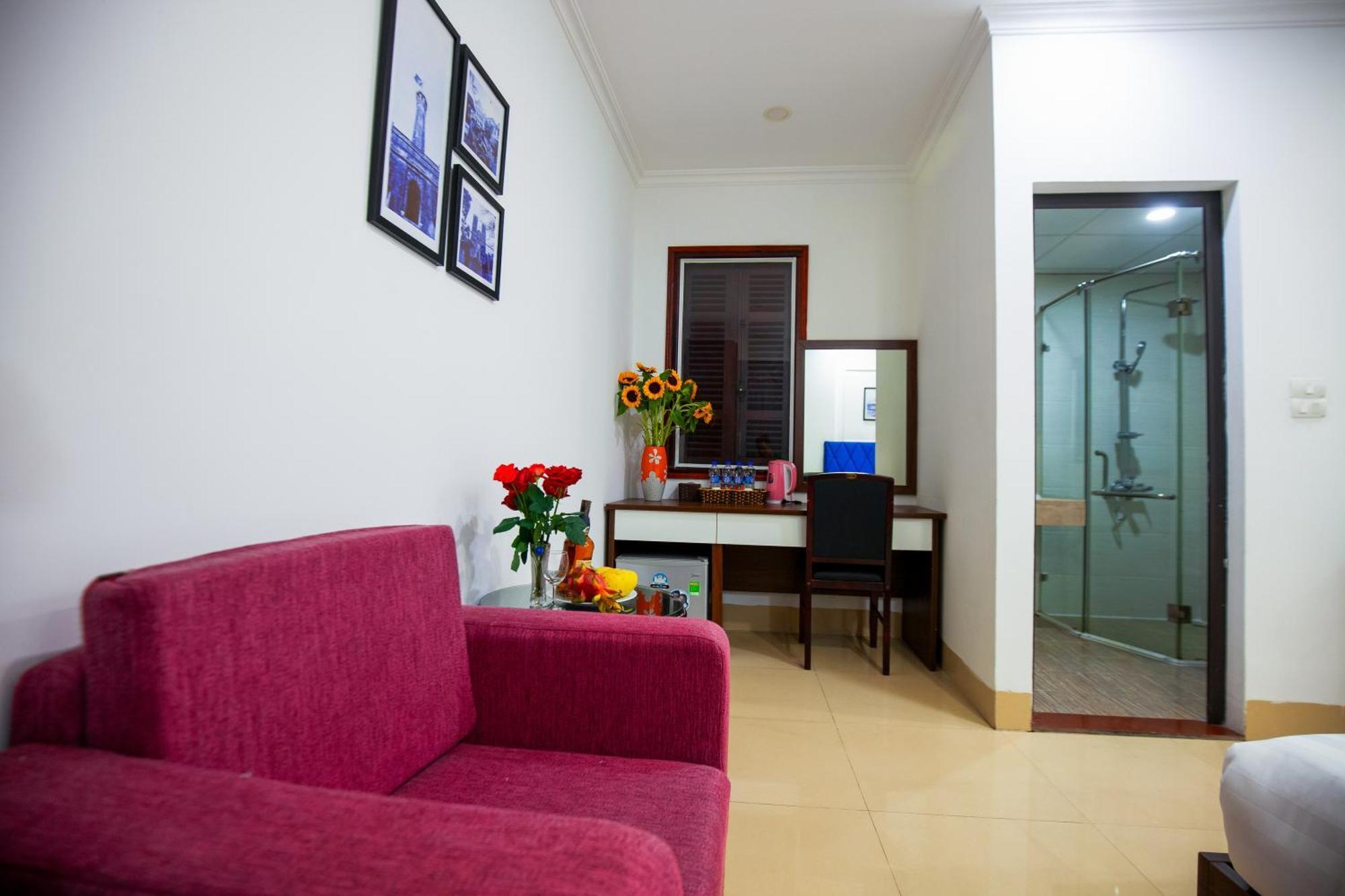 Hotel Shining House 3*