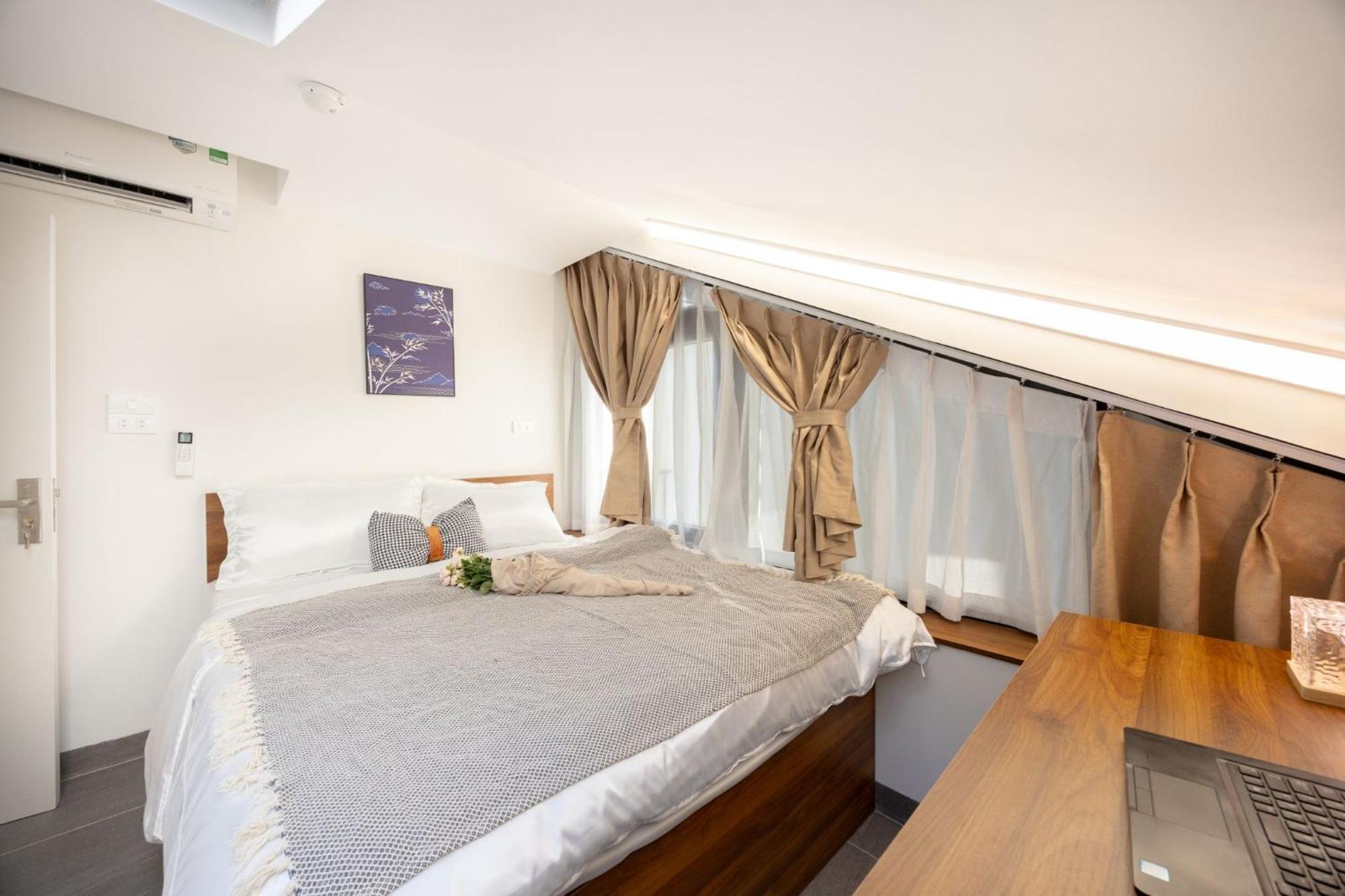 Urchin Apartment Hanoi
