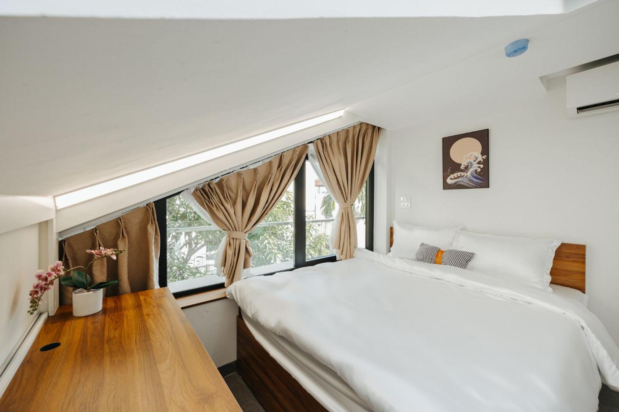 Urchin Apartment Hanoi