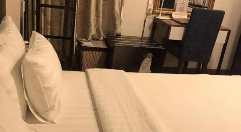 Hotel New Moon