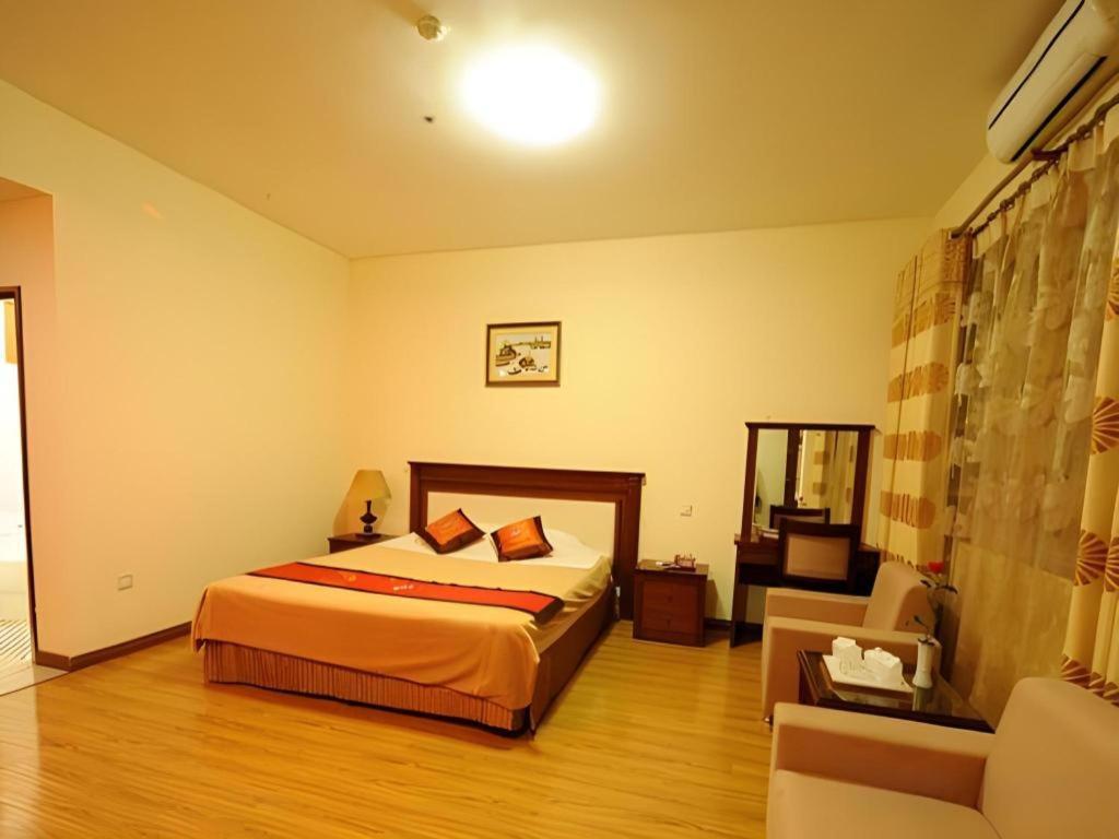 Hacinco Hotel 3*