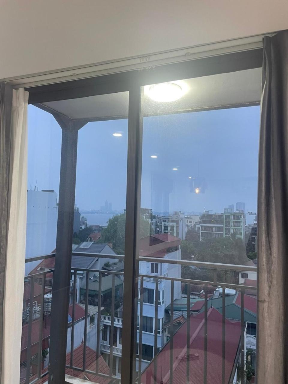 Aparthotel Vm 27,29 Vong Thi,the Lakeview - West Hanoi