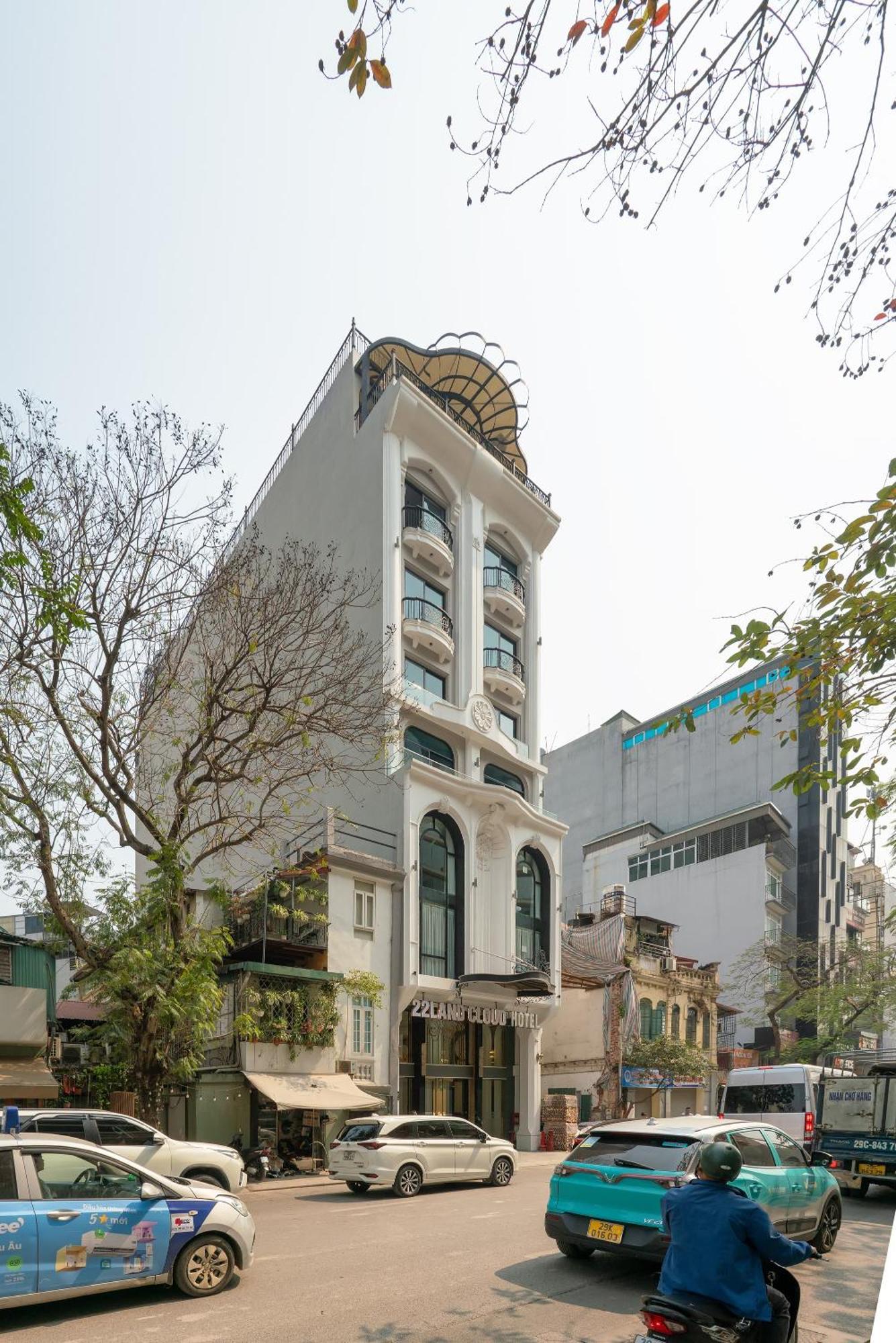 22land Cloud 4* Hanoi