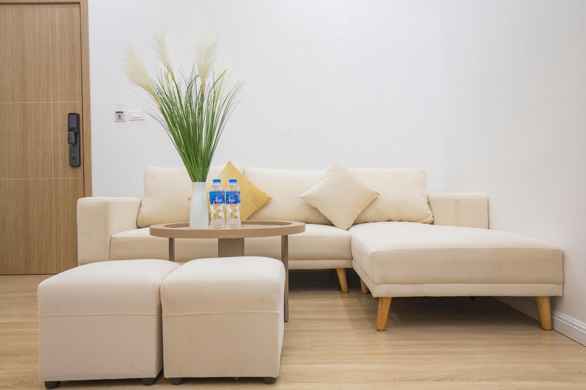 Sumitomo 3 For Japanese At 535 Kim Ma Apartment *