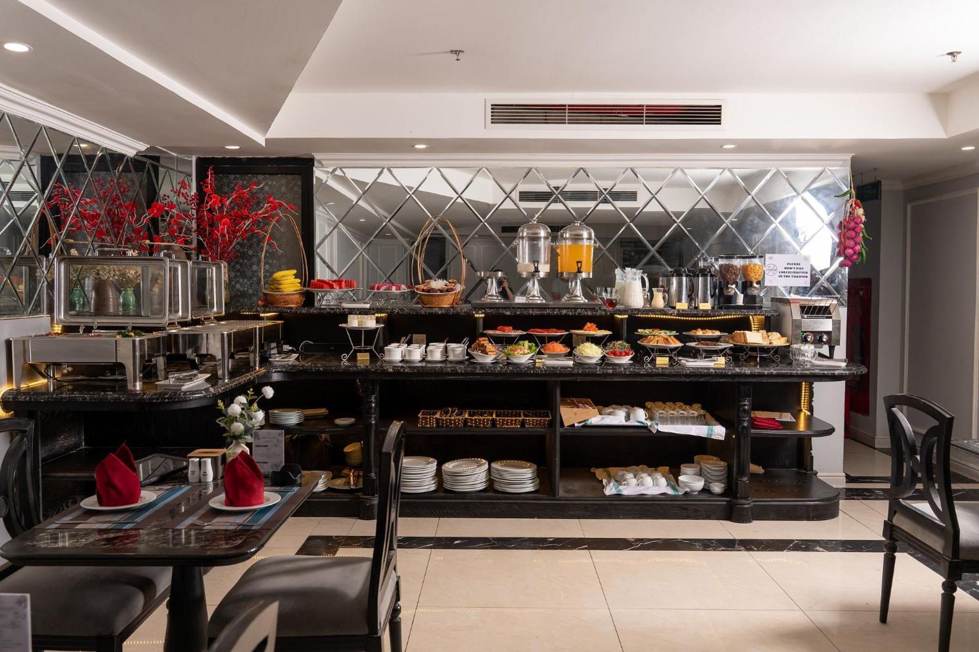 Amara And 4* Hanoi