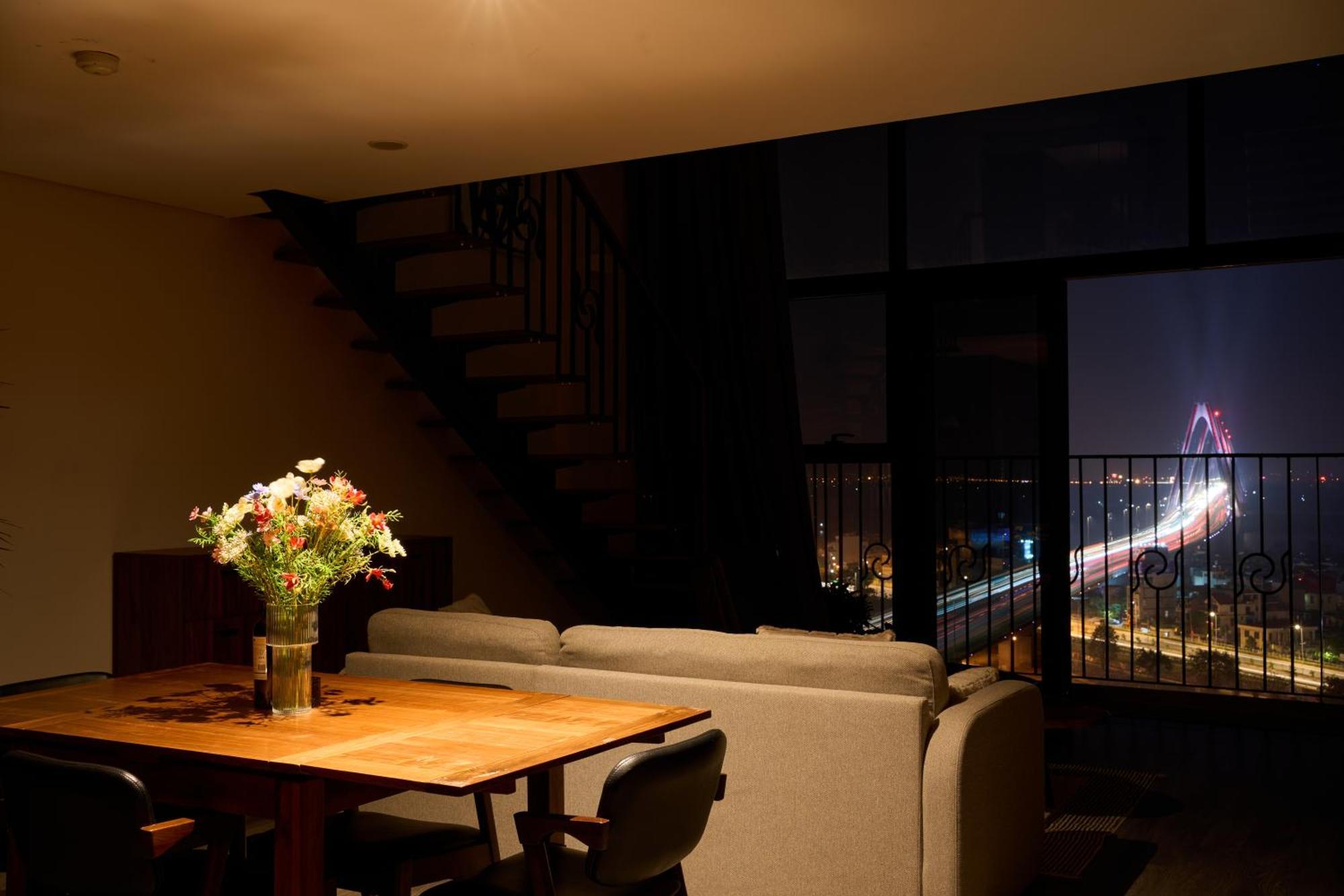 Luxury Duplex-bridge View-walk To Lotte Mall *