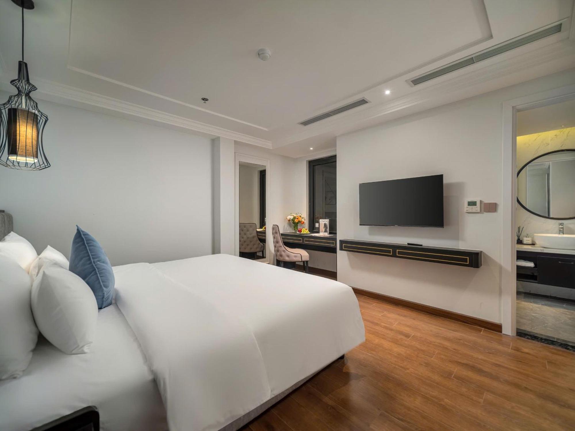 22land Cloud Hotel 4*