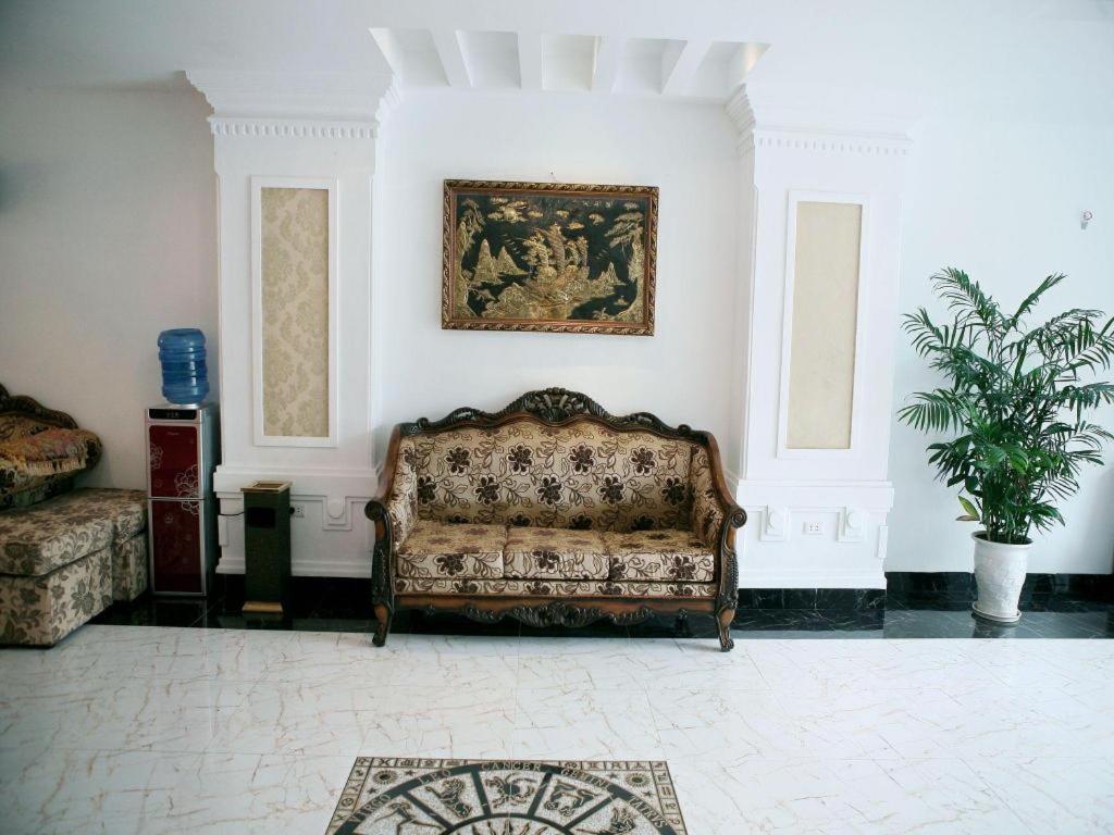 Khách sạn Milan