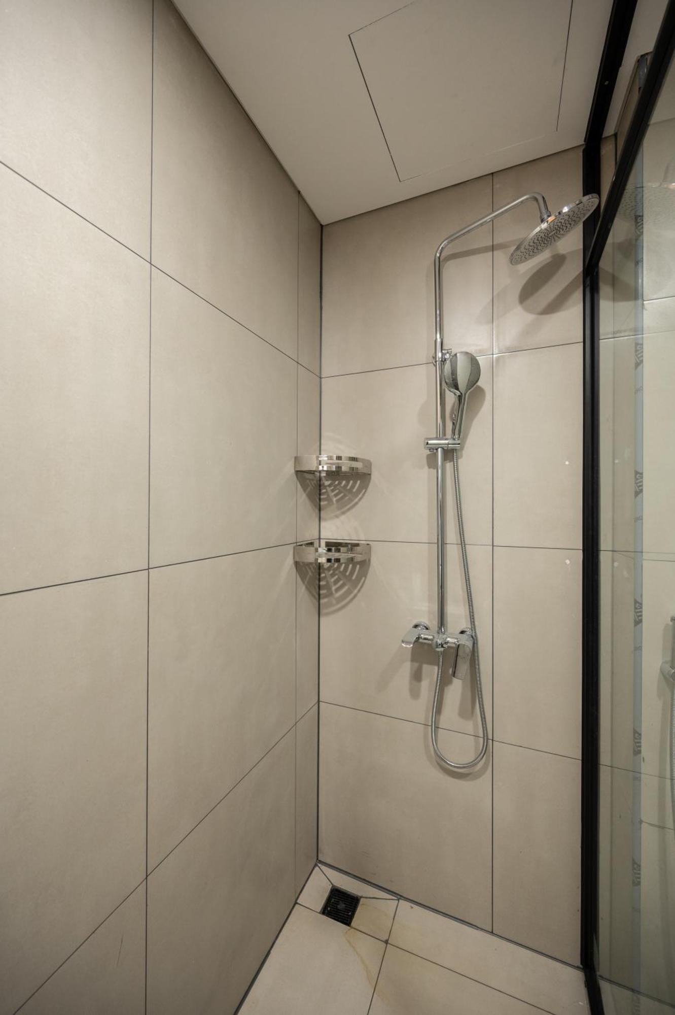 Local Vibe Homestay Hanoi